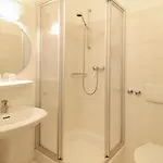 Muenchner Loewenbraeu Hotell 3*